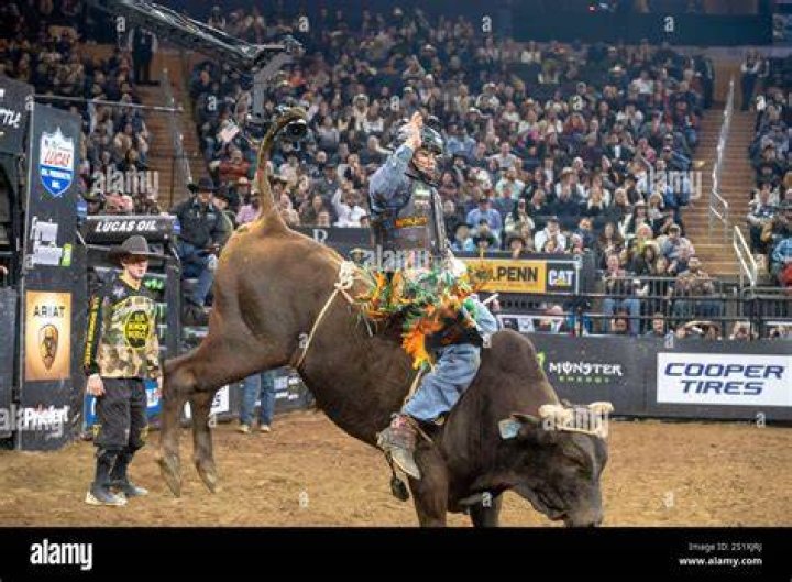 Professional Bull Riders at Madison Square Garden 2018 Vogue