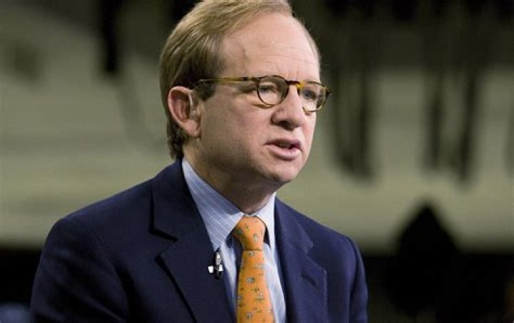 Rattner wins SEC approval for dealmaking role with Guggenheim Crain's
