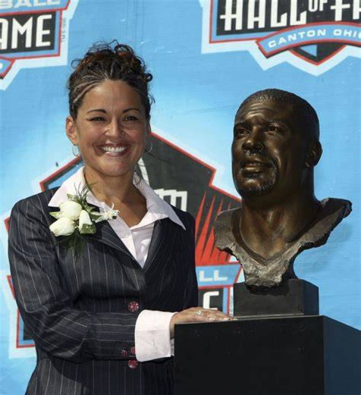 Reggie Remembered Family of late Hall of Famer Reggie White reflects