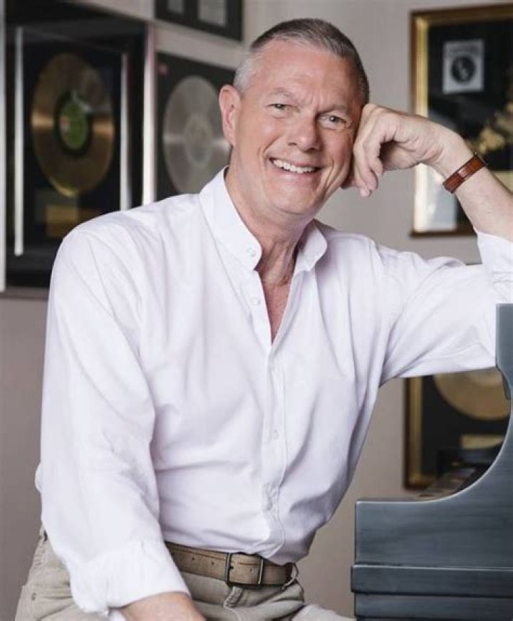 Richard Carpenter Bio; net worth, wife, age, children, family now