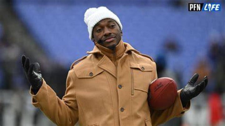 Robert Griffin III Net Worth 2023 - Contract, Salary, Life Style and Career Earnings