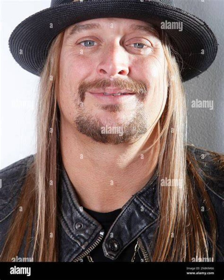 Robert James Ritchie Photos Photos Spike TV's "Guys Choice" Show