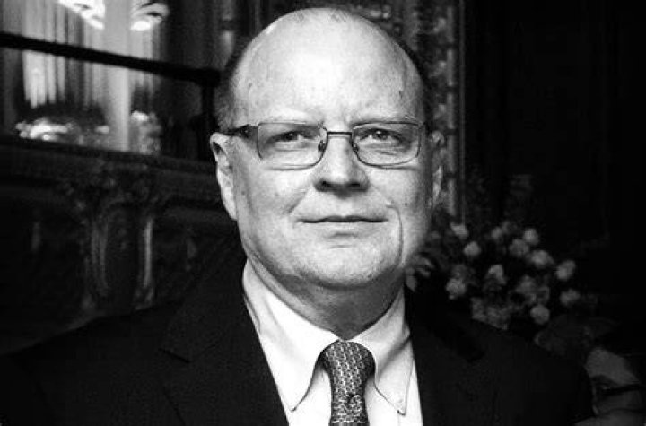 Roland Von Kurnatowski Sr. Wiki, Theo Von Dad, Death, Age, Bio, Wife