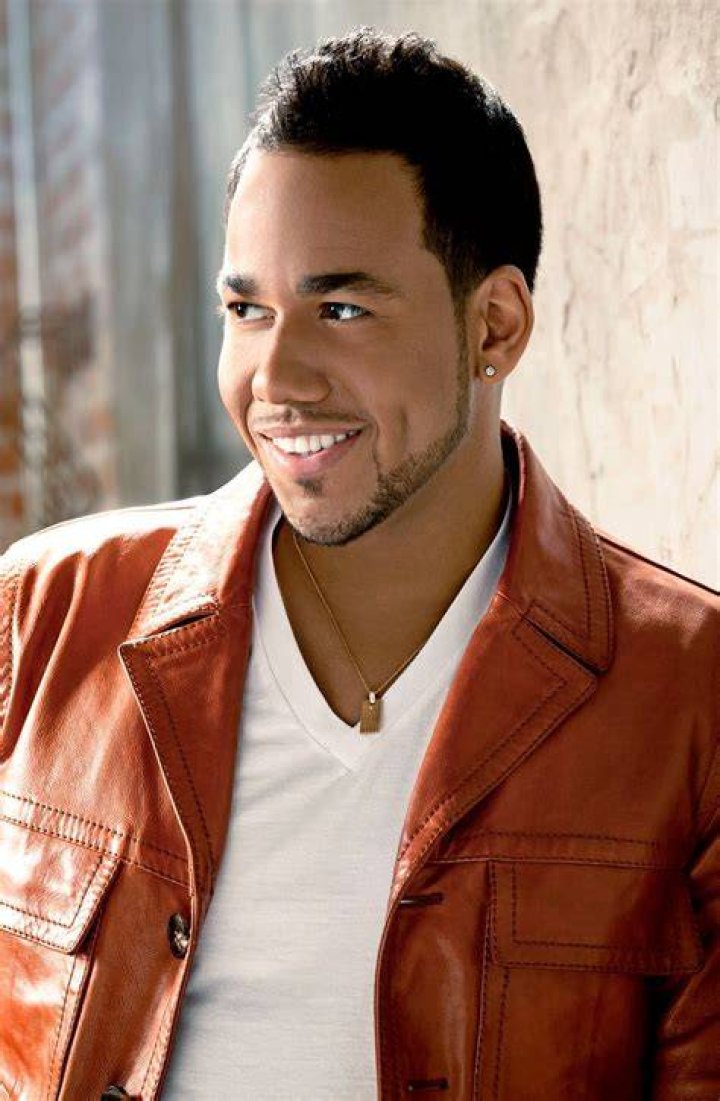 Romeo Santos Net Worth 2022, Age, Wife, Children, Height, Family