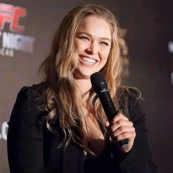 Rousey Not A Fan of Meisha Tate In A Thong YouTube