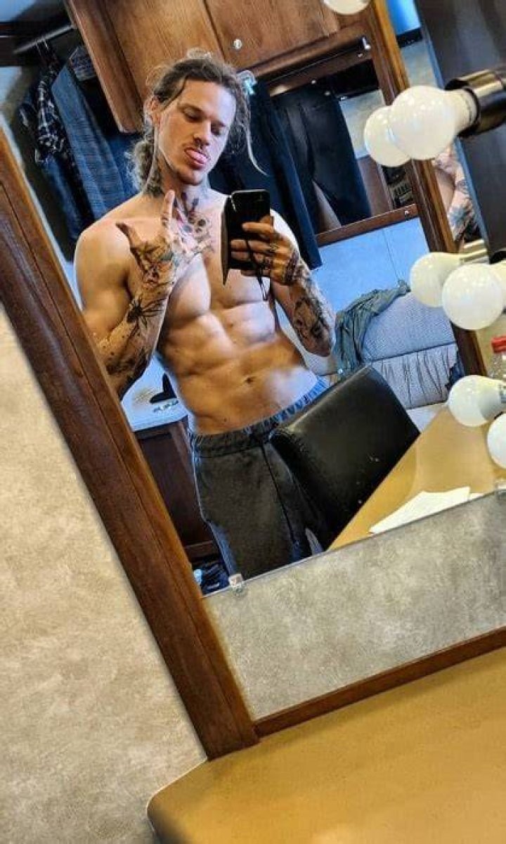 Ryan Dorsey Body Measurement, Bra Sizes, Height, Weight Celebritys