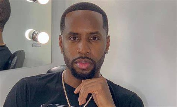 Safaree Tells Fans That He Wants To Bulk Up Check Out His Muscles