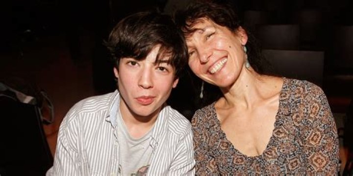 Saiya Miller Sister of Ezra Miller Family, Controversies, and