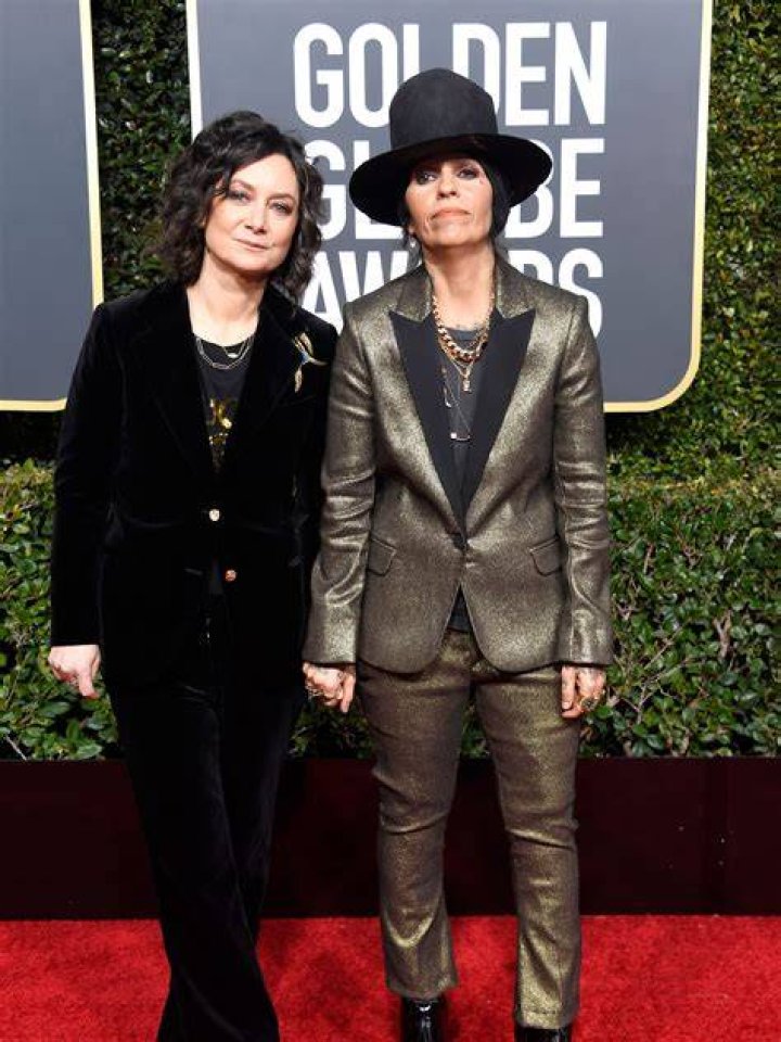 Sara Gilbert separating from wife Linda Perry