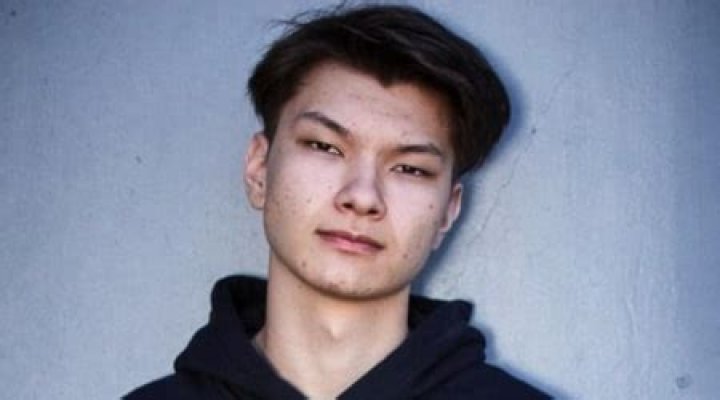 Sinatraa Height, Weight, Family, Facts, Girlfriend, Education, Biography