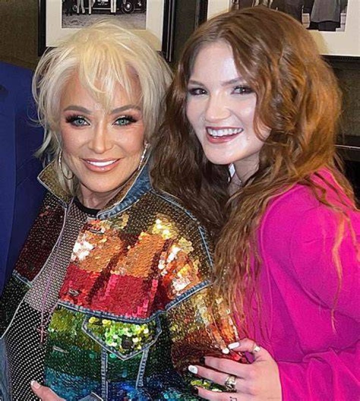 Singersongwriter Tanya Tucker Her Children Lr Editorial Stock Photo
