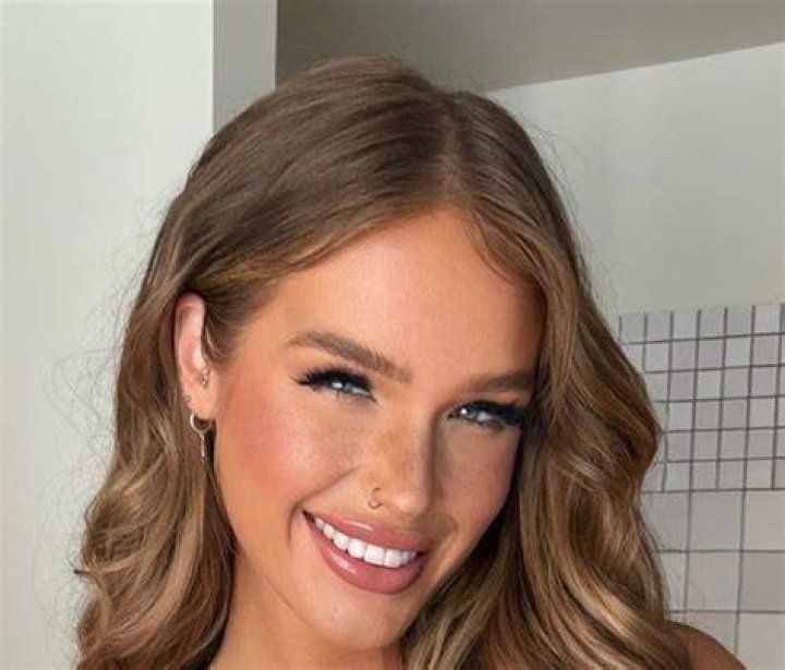 Sky Bri &mdash; OnlyFans, Biography, Net Worth & More