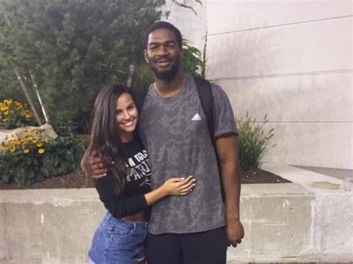 Sloan Young NFL Jacoby Brissett's Girlfriend (Bio, Wiki)