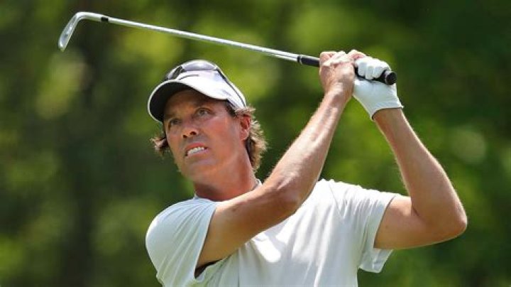Stephen Ames shoots 69 for 3shot lead in Morocco Champions