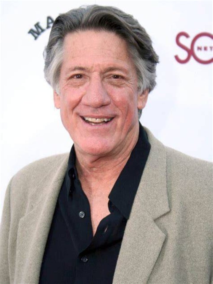 Stephen Macht Net Worth 2022, Age, Wife, Children, Height, Family