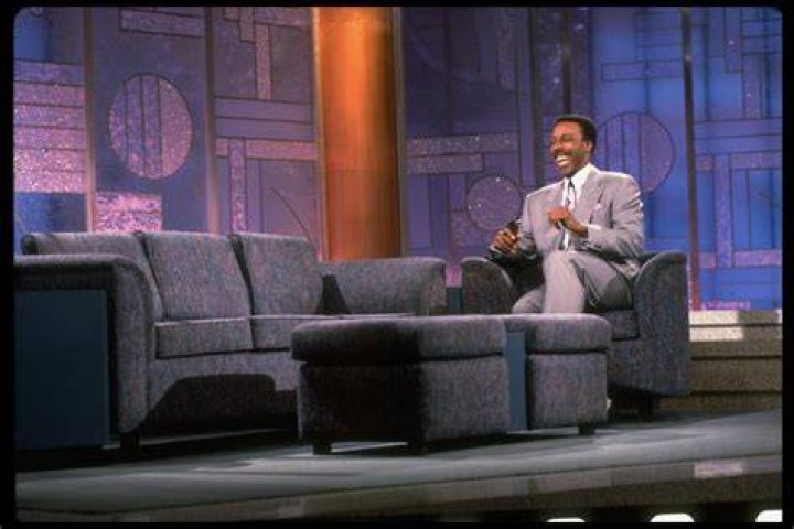 Talk Show Host Arsenio Hall and his small family