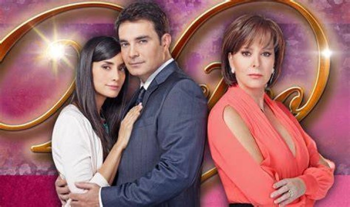 Telenovelas y Estrellas Fotos Fotos de Natasha Klauss con su esposo
