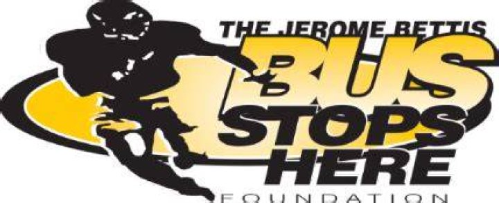 The Bus Stops Here Foundation honors Sanders New Pittsburgh Courier