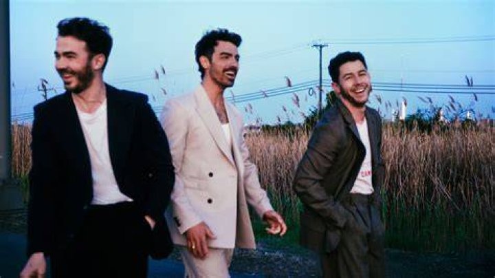 The Jonas Brothers Are Back Together&mdash;and Kevin&rsquo;s Got a Brand New Look