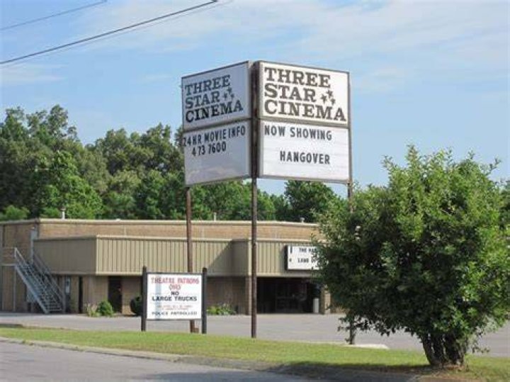 Three Star Cinema Three Star Cinema, McMinnville, TN. 6/11&hellip; Flickr