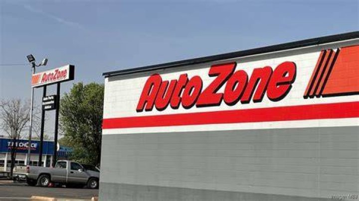 Time To Buy AutoZone AutoZone, Inc. (NYSEAZO) Seeking Alpha