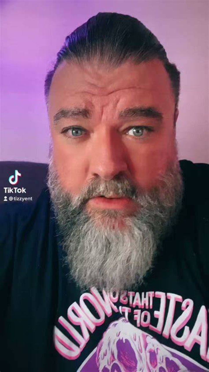 TizzyEnt on Twitter "Hey Seattle, who is this racist man baby? (It
