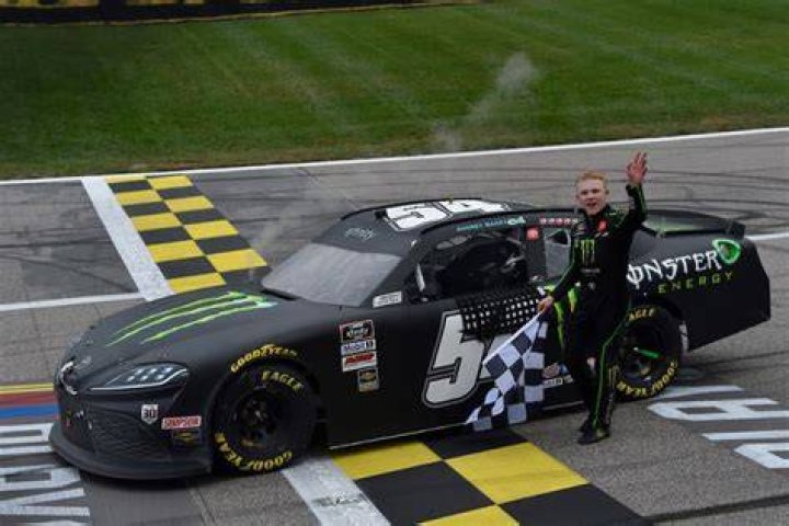 Ty Gibbs gets fourth NASCAR Xfinity win in Kansas