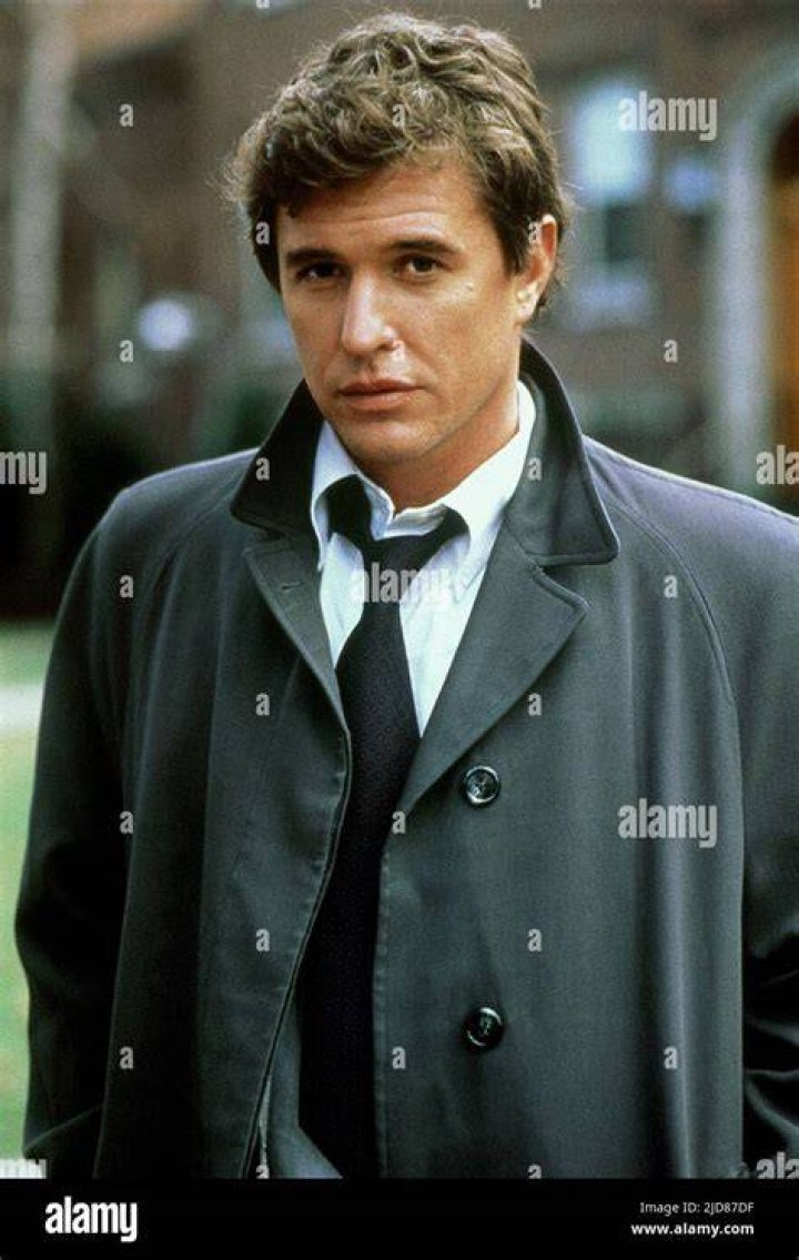 Uncover The Enigmatic World Of Tom Berenger: A Biography Of Revelations