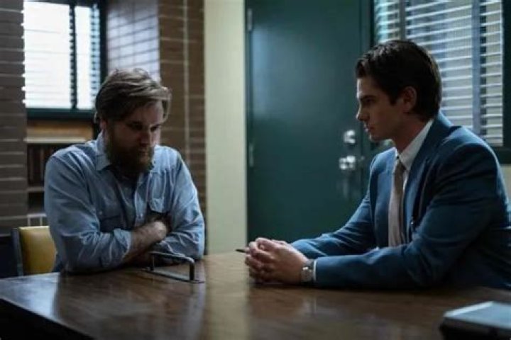 Under the Banner of Heaven, Starring Andrew Garfield, Reframes a Mormon Murder Case With
