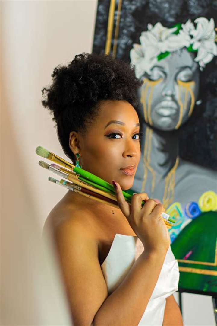 Underrated monoracial black female artist appreciation thread