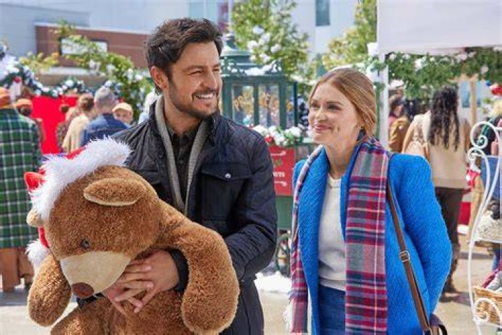 Unlock The Enchanting World Of Tyler Hynes Hallmark Movies