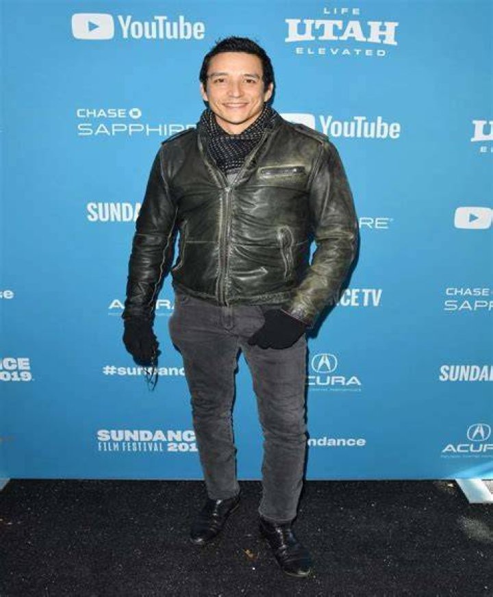 Unveiling Gabriel Luna's Height: A Journey Into Discovery