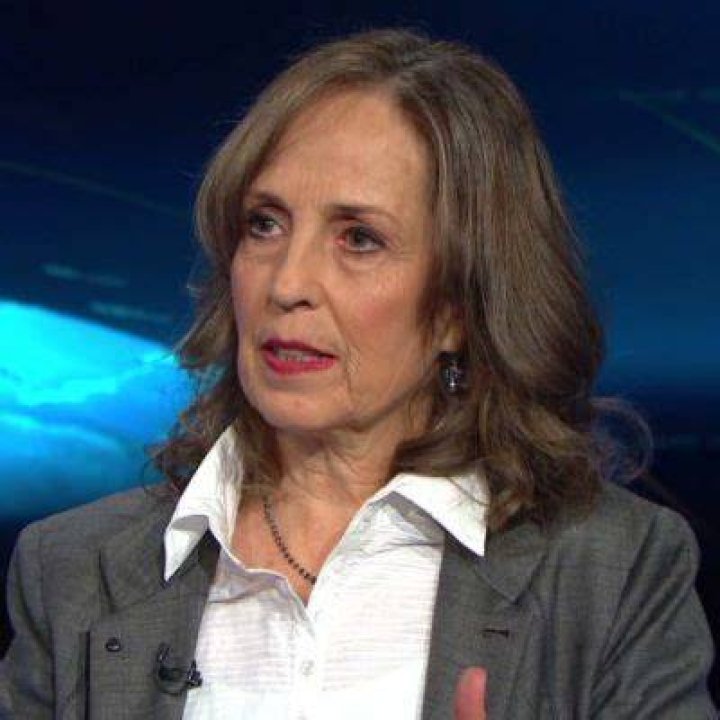 VivaSync | Chrisann Brennan Net Worth
