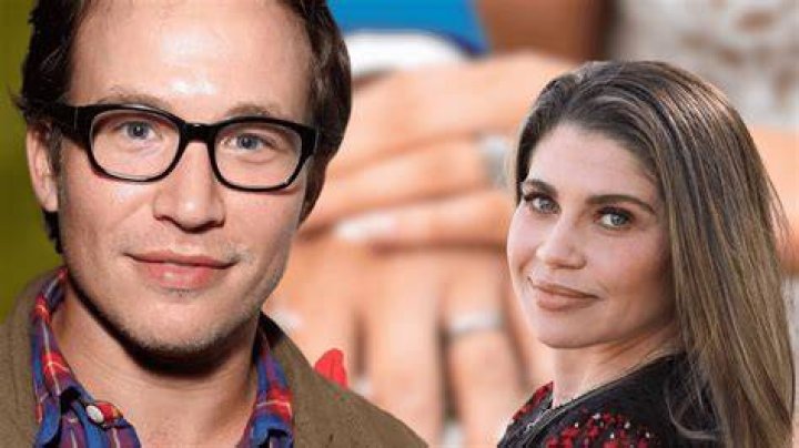 What happened to Natalie Wright and Jonathan Taylor Thomas? Actor's