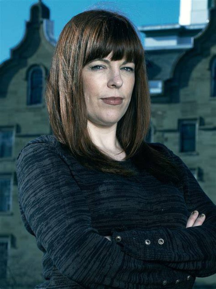 Who are Amy Bruni and Adam Berry? Meet 'Kindred Spirits' paranormal