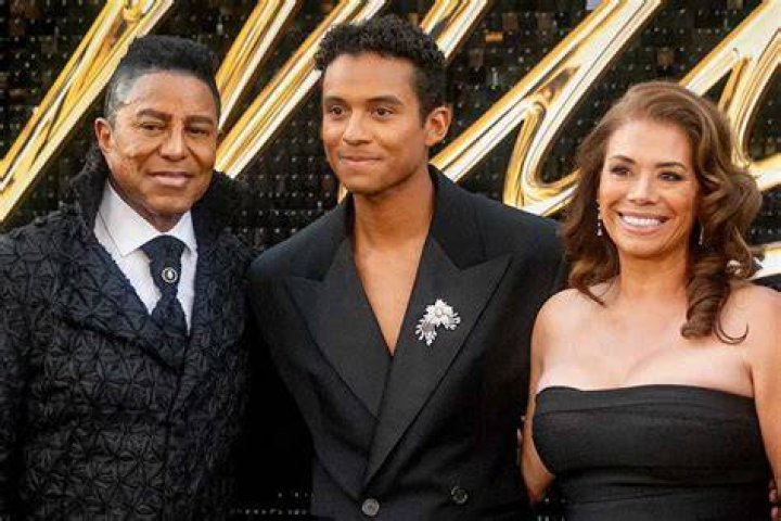 Who are Jermaine Johnson&rsquo;s parents June Rose and Jay Johnson? FirstSportz