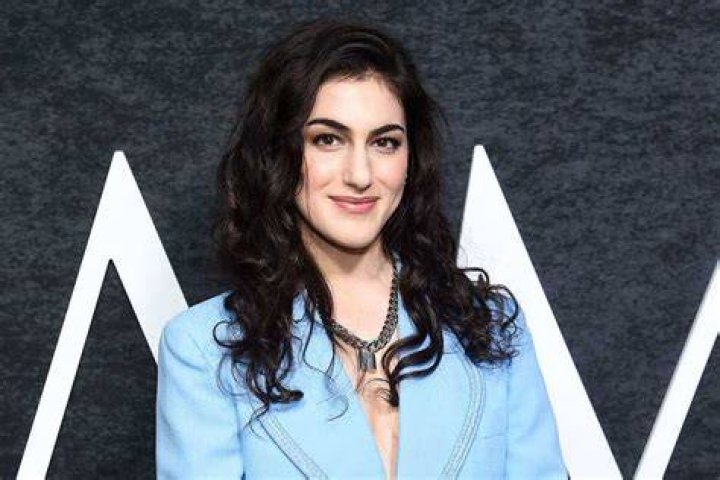Who are Lilli Kays Parents? Lilli Kay Biography, Parents Name, Nationality and More |
