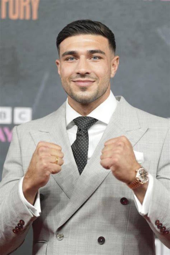 Who are Tommy Fury's parents mum Chantal and dad John? The Irish Sun