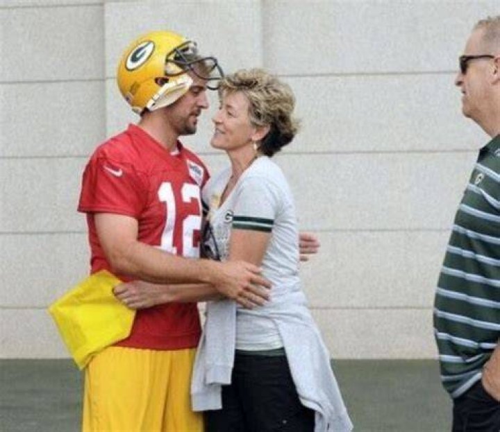 Who Is Aaron Rodgers Mother Darla Leigh Pittman Rodgers? Family Details To Know On American Football