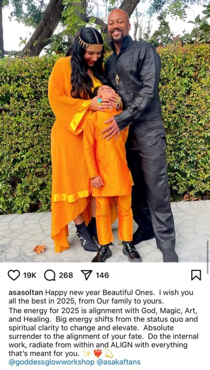 Who is Asa Soltan Rahmati? BioWiki Net Worth, Married Marriedline