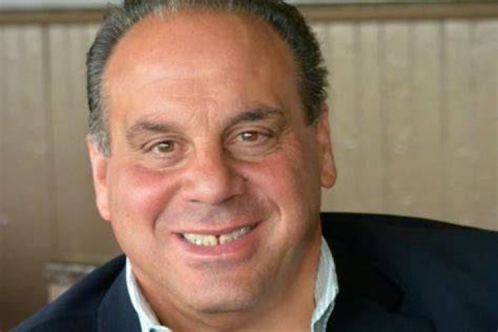 Why was Horse-Trainer Gary Sciacca Suspended by the New York State Racing and Wagering Board? ·