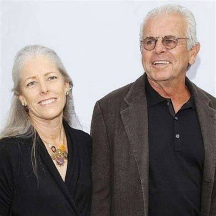 William Devane Age, Son, Wife, Family, Net Worth, Biography