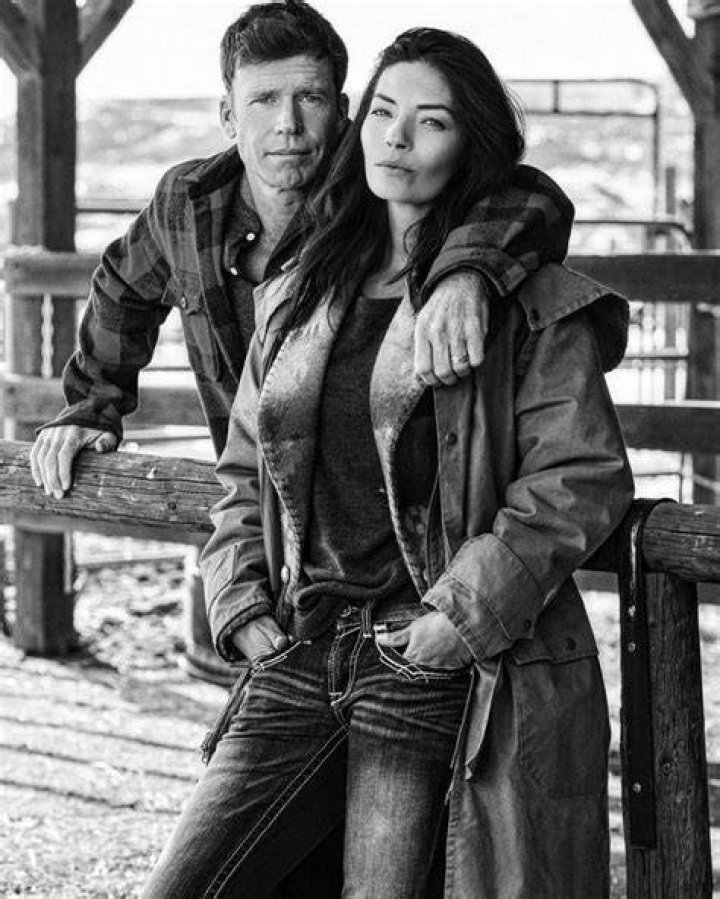 Yellowstone: Meet Nicole Muirbrook, How Rich Is Taylor Sheridans Wife?