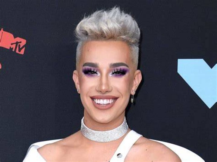 YouTube guru James Charles 'goes into hiding' after losing nearly 3